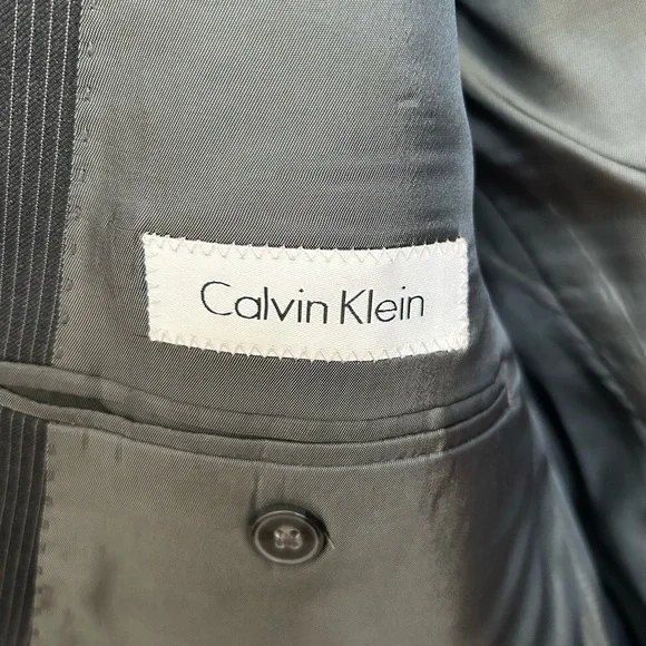 Calvin Klein Dark Gray Striped Blazer (100% Wool) - Picture 2 of 4